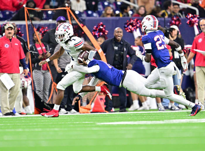 atascocita lamar football texas high school playoff regional semifinal tom dendy 2023 TIM_8790